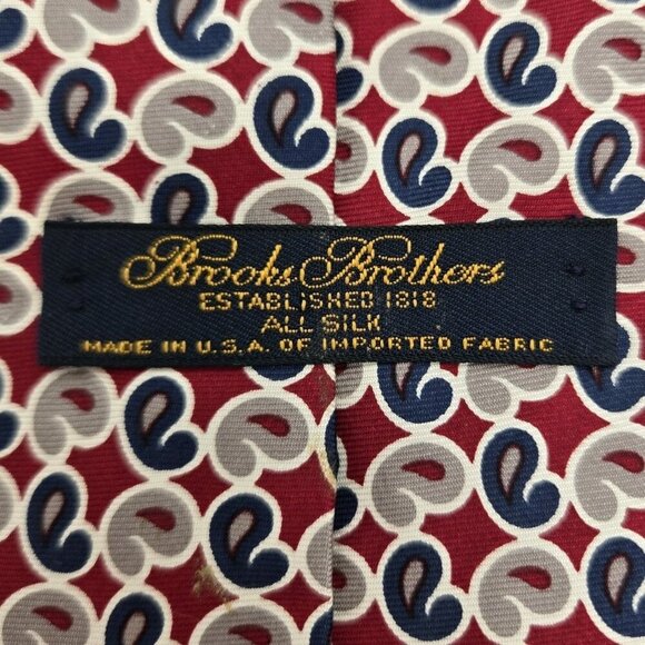 Brooks Brothers Makers Neck Tie All Silk Red Blue Paisley USA 60 X 4 Long Wide - Picture 3 of 4
